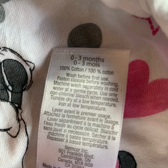3x NWOT Disney easy swaddle - Picture 3 of 3